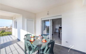 2 Bedroom Cozy Apartment In Nicotera Marina